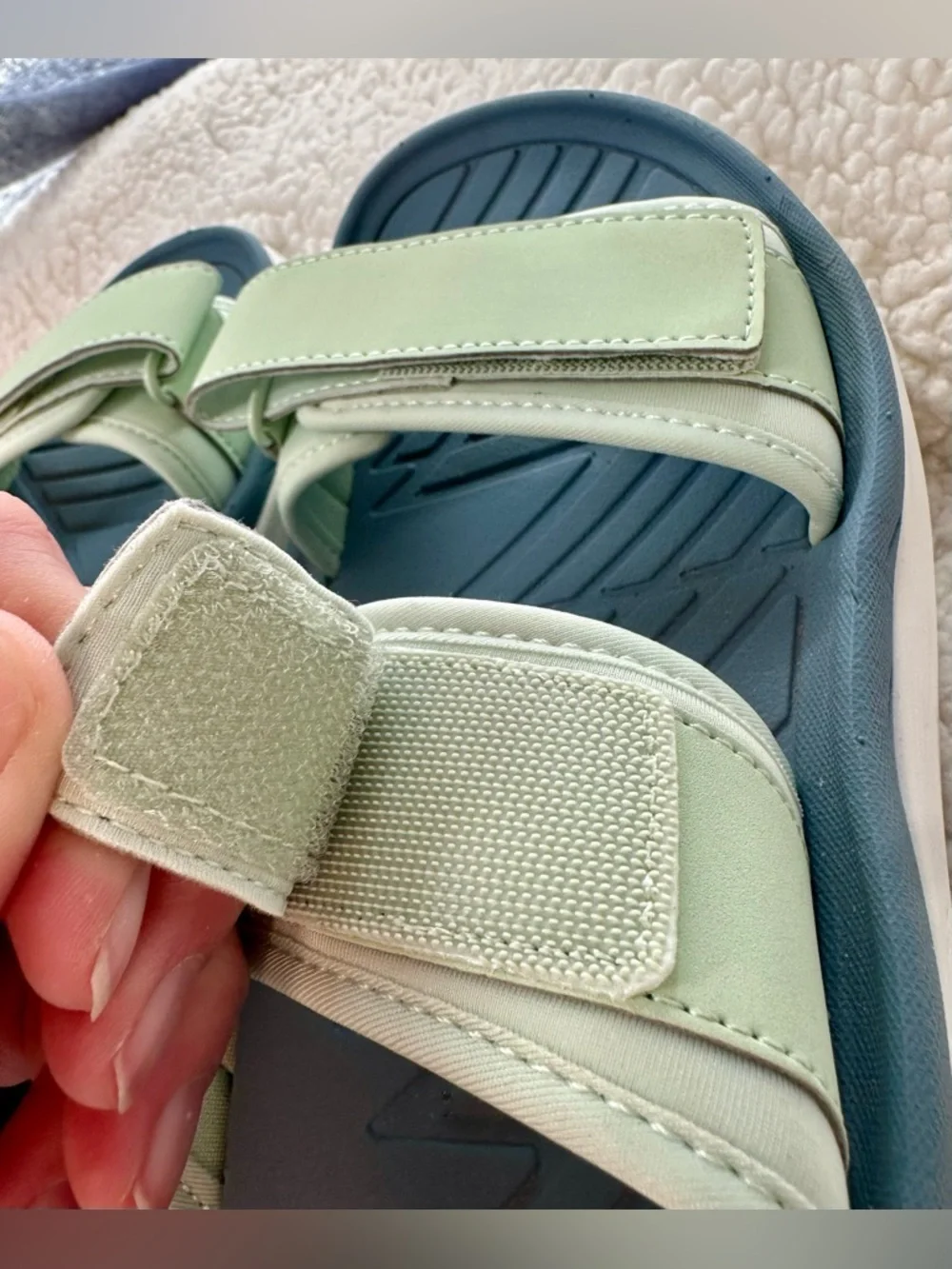 Unisex Vionic Renewal Recovery Slide Sandal Blue and Green Dual Strap size 9